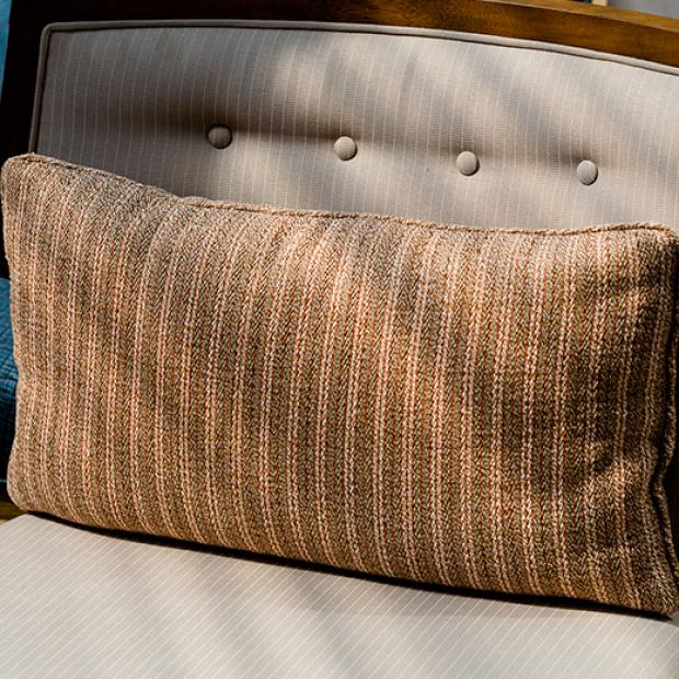 coussin-de-canape-rayure